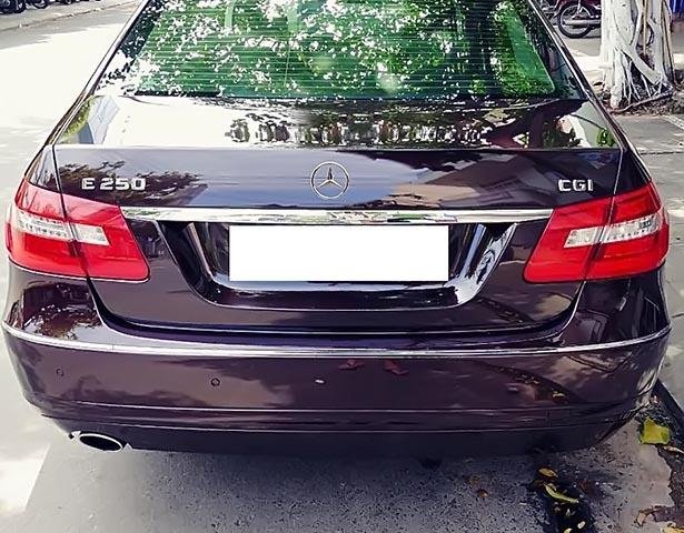 Bán Mercedes E250 năm sản xuất 2013, màu nâu0