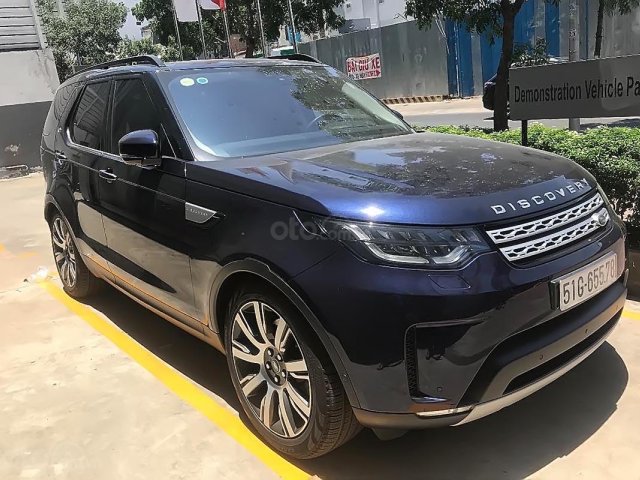 Cần bán LandRover Discovery năm sản xuất 2018, màu xanh lam, nhập khẩu0