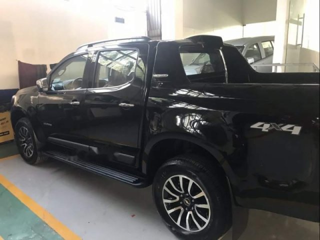 Cần bán xe Chevrolet Colorado đời 2018, màu đen, xe nhập, giá 605tr