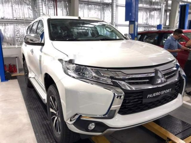 Bán Mitsubishi Pajero Sport sản xuất năm 2019, nhập từ Thái, 980tr0