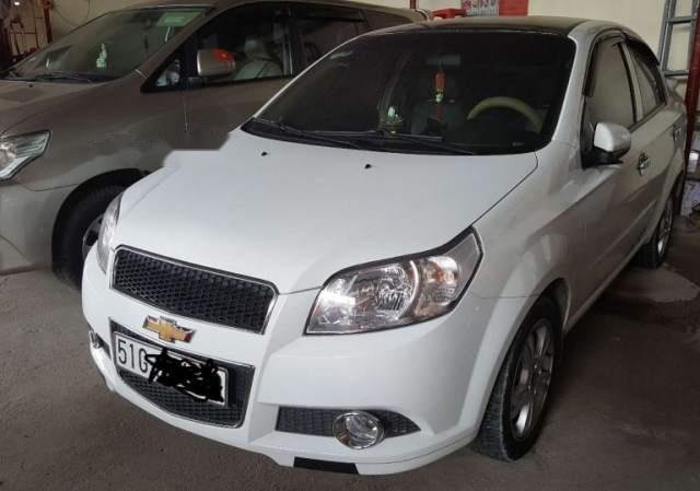 Bán Chevrolet Aveo đời 2017, màu trắng, xe nhập0