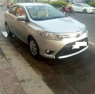 Cần bán Toyota Vios năm 2014, màu bạc  0