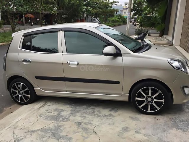 Cần bán Kia Morning 1.1 MT Sport đời 2012, màu bạc chính chủ0