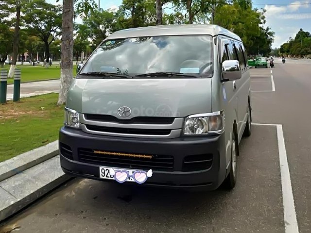 Cần bán lại xe Toyota Hiace 2.5 2010 chính chủ, giá tốt