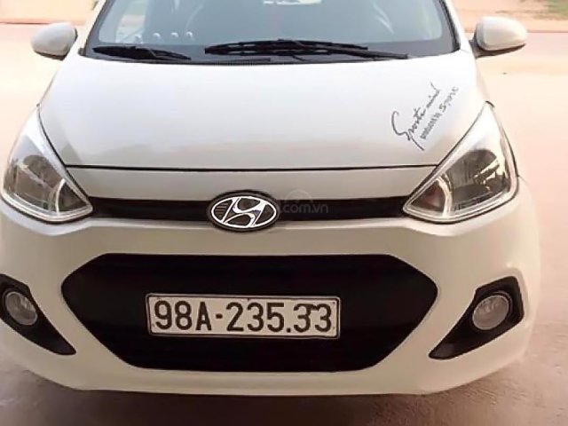 Bán xe Hyundai Grand i10 1.0 MT Base đời 2015, màu trắng, nhập khẩu  