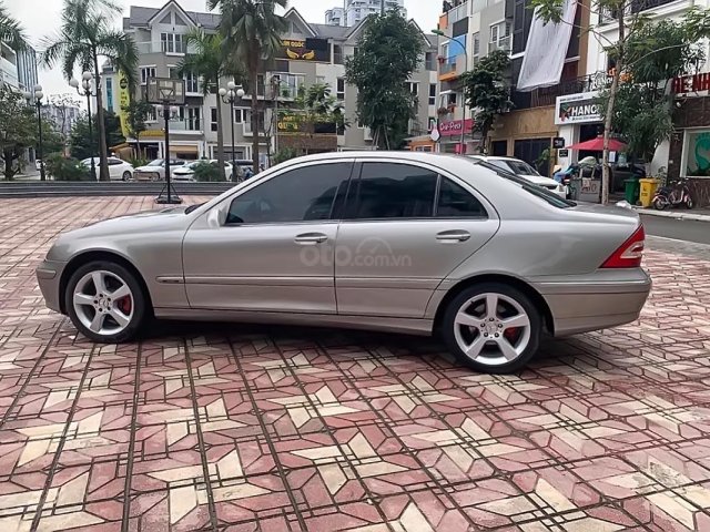 Bán xe Mercedes CLA class năm 2007, màu xám, xe nhập