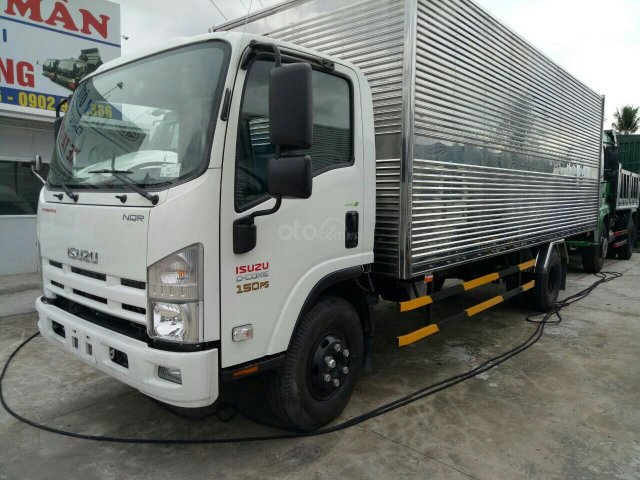 Bán xe tải Isuzu 8 tấn 2 chính hãng, giá Isuzu 8T2 trả góp