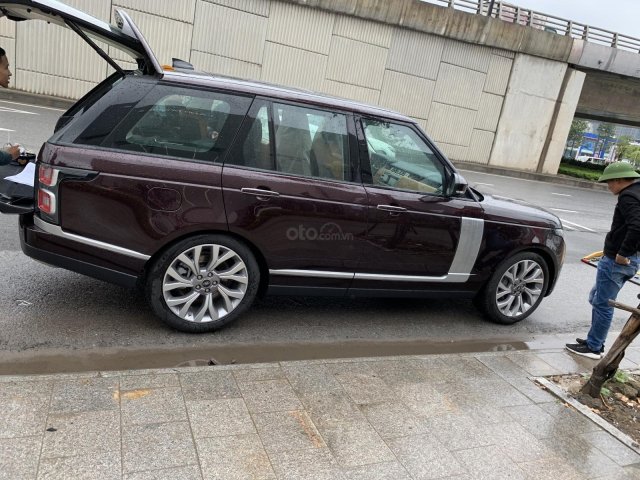 Bán xe LandRover Range Rover Autobiography chỉ từ 10 tỷ, năm sản xuất 2019, LH 0982992768