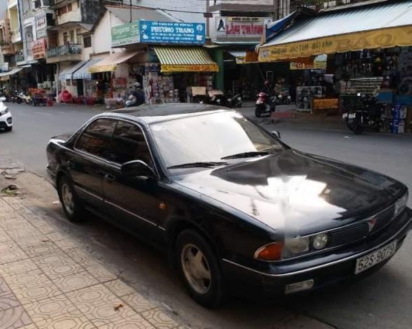 Bán Mitsubishi Diamante 2.0 năm sản xuất 1993, xe nhập, giá tốt