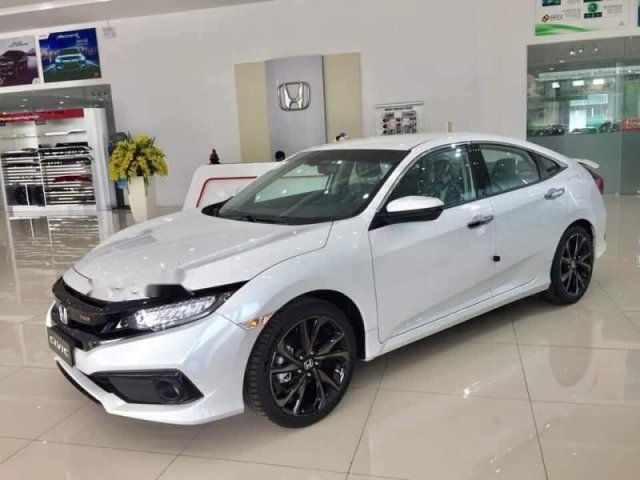 Bán Honda Civic RS sản xuất năm 2019, siêu khuyến mãi0