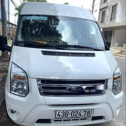 Bán xe Ford Transit Luxury sản xuất 2015, màu trắng còn mới