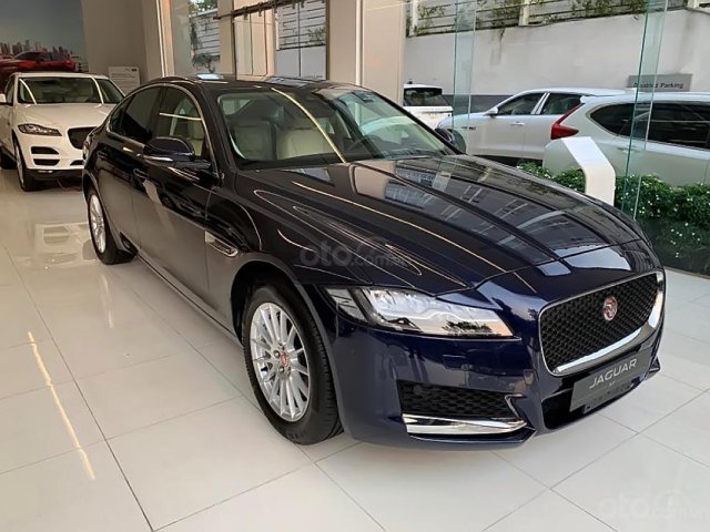 Bán ô tô Jaguar XF Prestige năm sản xuất 2019, màu xanh lam, xe nhập0