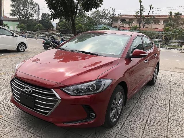 Bán ô tô Hyundai Elantra 1.6 AT 2018, màu đỏ 0