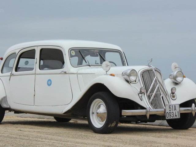 Citroen Traction Avant 1953 Familiale cổ điển0