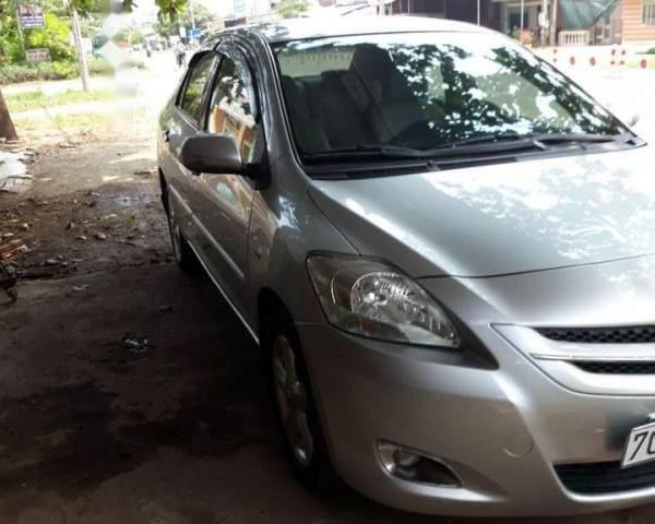 Bán Toyota Vios đời 2008, màu bạc, xe nhập, giá tốt