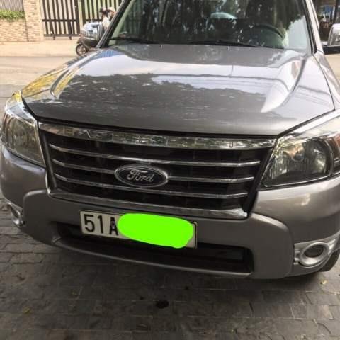 Cần bán lại xe Ford Everest 2010, giá tốt