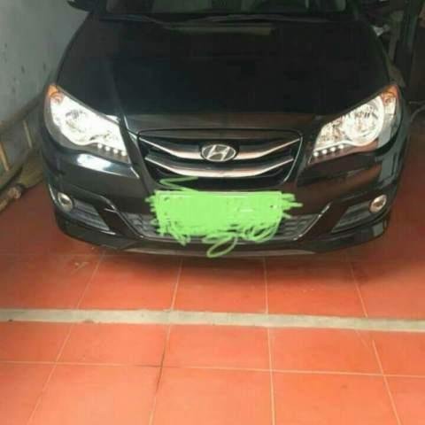 Bán Hyundai Avante 2012, màu đen chính chủ, giá tốt