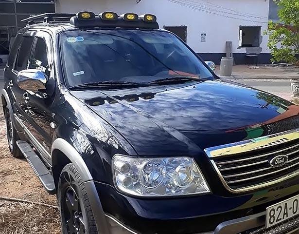 Cần bán xe Ford Escape XLT 3.0 AT 2005, màu đen