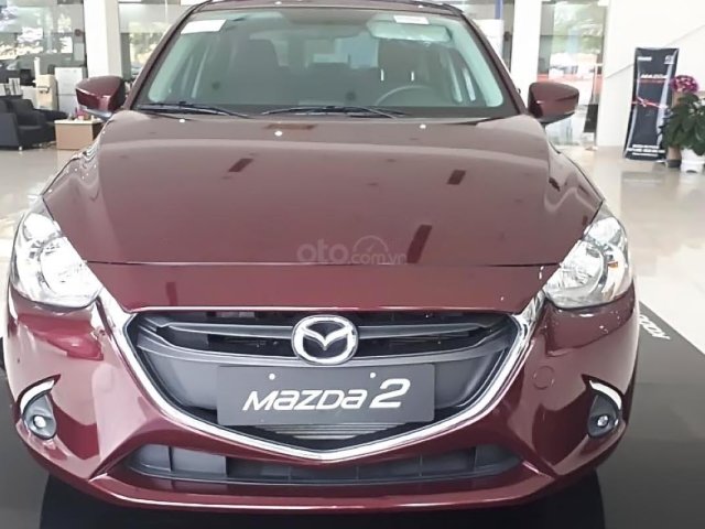 Bán Mazda 2 Deluxe đời 2018, màu đỏ, nhập khẩu