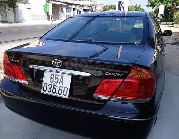 Bán ô tô Toyota Camry 2.4G sản xuất năm 2002, màu đen