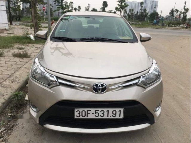 Bán Toyota Vios sản xuất 2015, màu vàng cát, 415 triệu