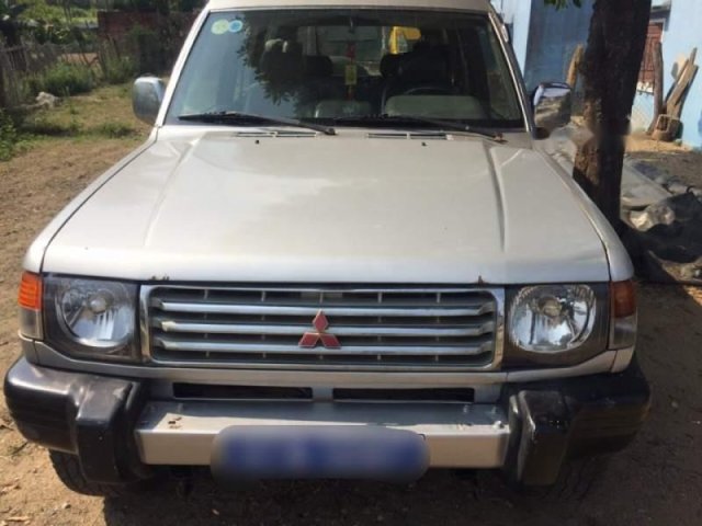 Cần bán lại xe Mitsubishi Pajero năm 1992, nhập khẩu, giá chỉ 95 triệu