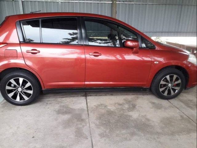 Bán Nissan Tiida năm sản xuất 2008, màu đỏ, xe đẹp