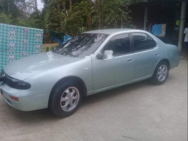 Cần bán lại xe Nissan Bluebird đời 1994, nhập khẩu0