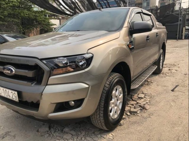 Bán xe Ford Ranger XLS 2.2 AT đời 2016, nhập khẩu nguyên chiếc chính chủ