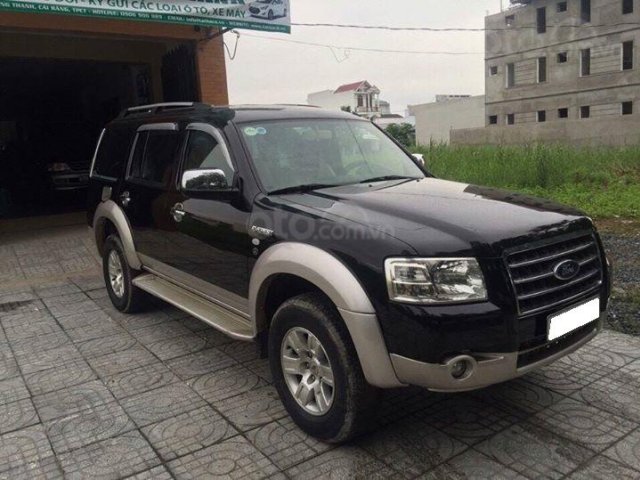 Bán Ford Everest 2009 máy dầu, số tự động màu đen