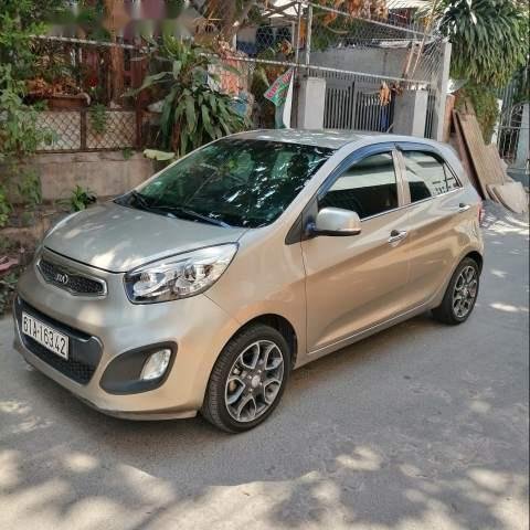 Bán Kia Picanto Si 2014, máy 1.25, số sàn, xe nhà sử dụng giữ gìn rất kỹ, còn mới rất đẹp0