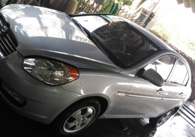 Bán xe Hyundai Accent 2009, màu bạc, bao hồ sơ0