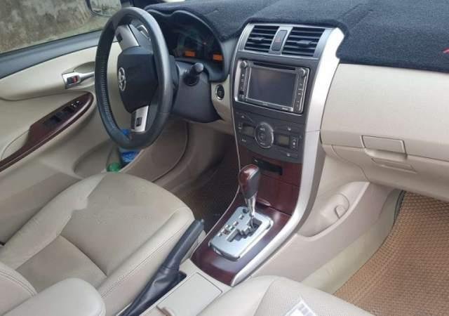 Bán Toyota Corolla Altis đời 2011, xe đẹp0