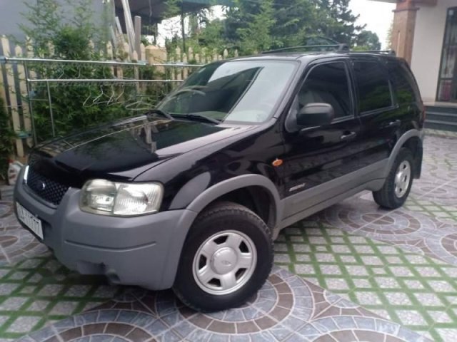 Bán Ford Escape 2.0 năm sản xuất 2003, màu đen, nhập khẩu  