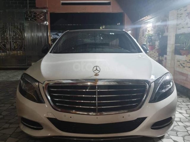 Chính chủ Bán xe Mercedes S400 model 2017, màu trắng, đã lên full S500