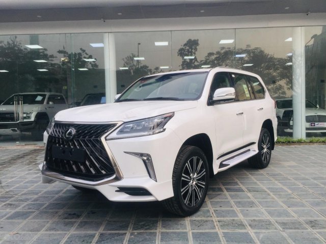 Bán xe Lexus LX 570s Super Sports SX 2019, màu trắng, nhập khẩu Trung Đông