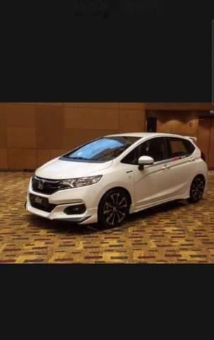 Cần bán xe Honda Jazz sản xuất 2018, màu trắng, nhập khẩu nguyên chiếc