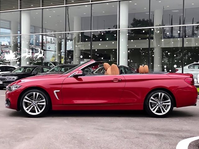 Bán xe BMW 420i Convertible mui trần mới 100%, số tự động, màu đỏ/nội thất nâu da bò