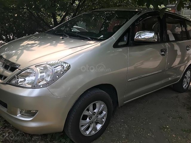 Bán Toyota Innova G 2008, màu bạc, xe gia đình, giá 305tr