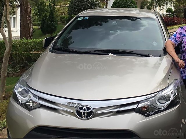 Bán Toyota Vios 1.5G sản xuất năm 2015, màu vàng, số tự động 