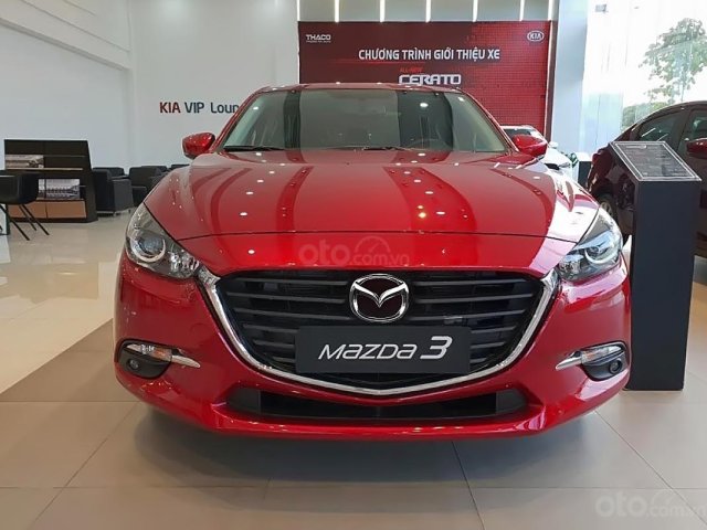 Cần bán xe Mazda 3 1.5 AT sản xuất 2019, màu đỏ, mới 100%