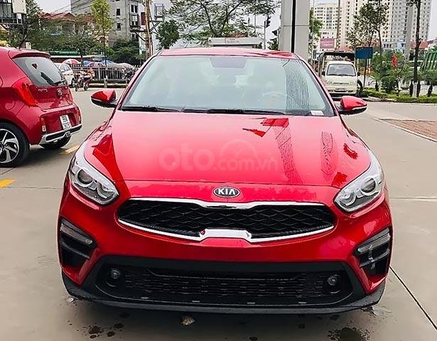 Bán ô tô Kia Cerato 1.6 MT 2019, màu đỏ giá cạnh tranh0