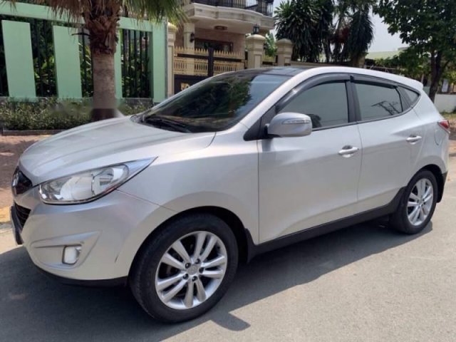 Bán Hyundai Tucson AT đời 2010, màu bạc, nhập khẩu, giá chỉ 515 triệu