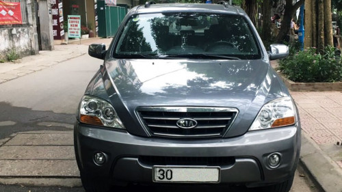 Cần bán Kia Sorento đời 2008, màu xám giá cạnh tranh0