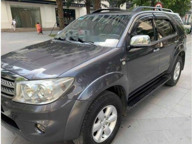 Bán Toyota Fortuner sản xuất 2010, 605tr