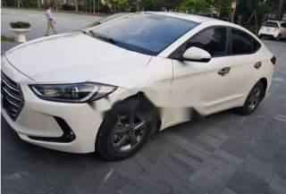 Bán Hyundai Elantra 1.6 MT 2016, màu trắng số sàn