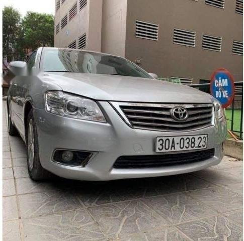 Bán xe Toyota Camry 2.0 đời 2011, nhập khẩu nguyên chiếc0