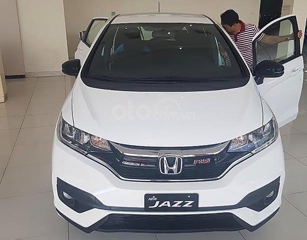 Bán xe Honda Jazz RS đời 2019, màu trắng, xe nhập