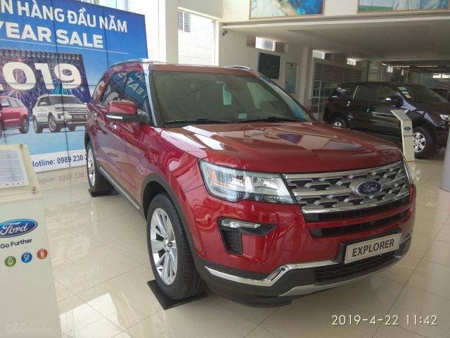 Ford Explorer đời 2018, nhập khẩu nguyên chiếc, giá giảm bất ngờ. LH 0981975232