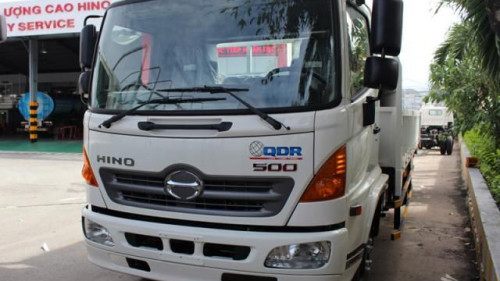 Cần bán xe tải Hino 500 đời 2019, màu trắng, 6.5 tấn0